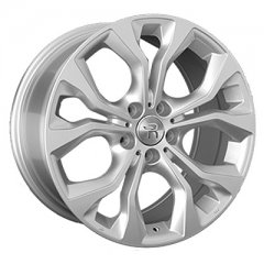 BMW B151 - Silver