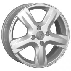 Renault RN102 - Silver