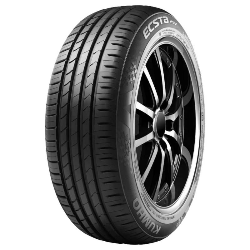 Kumho Ecsta HS51